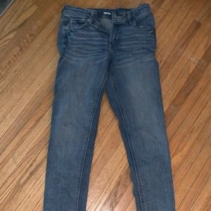 OLD NAVY SKINNY JEANS